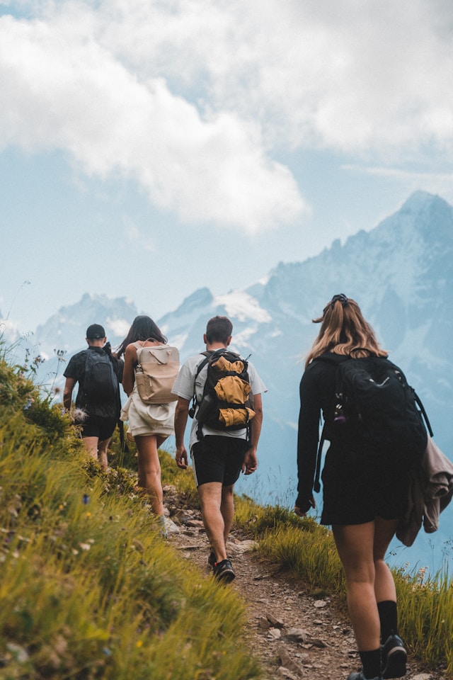 Von gemütlichen Wanderwegen bis zu alpinen Gipfeltouren